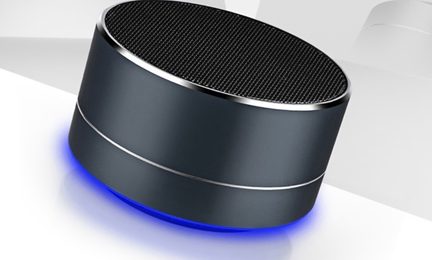 Image 6: LED Bluetooth Speaker