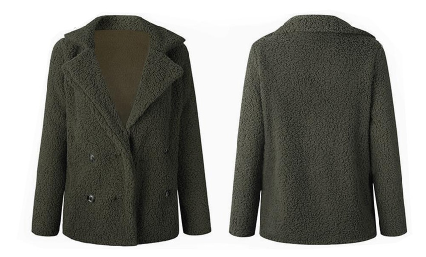 Image 9: Manteau effet mouton