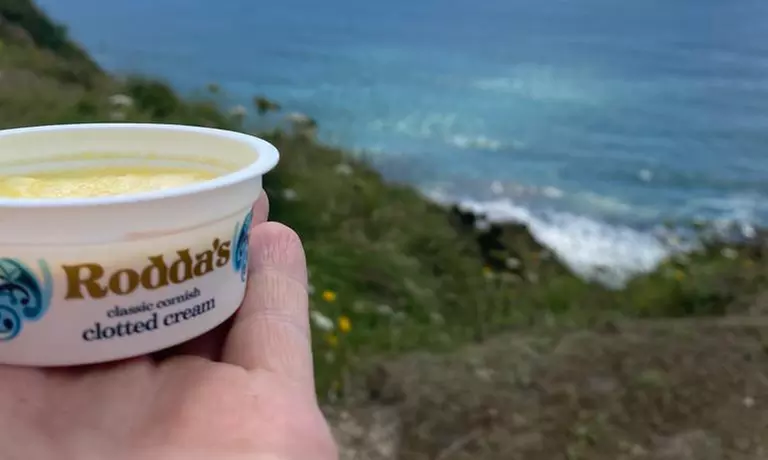 Helicopter Trip and Hike for 2 | Enjoy Thrill and Serenity