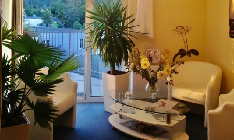 Luxus-Gesichtsbehandlung