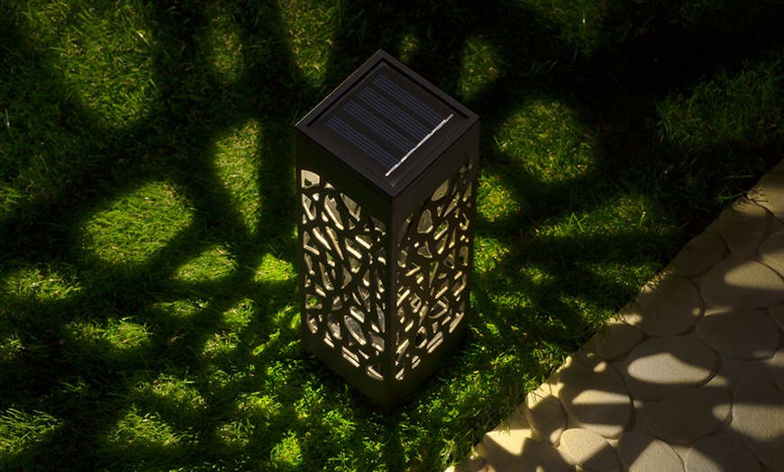 Image 4: Hollow Pathway Solar Lights