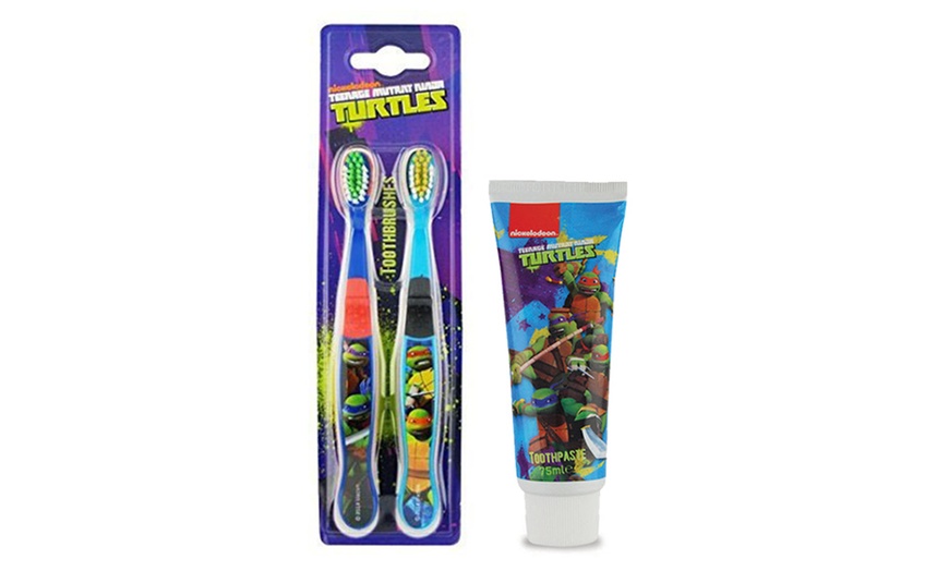 Image 1: Ninja Turtles Toothbrush Set