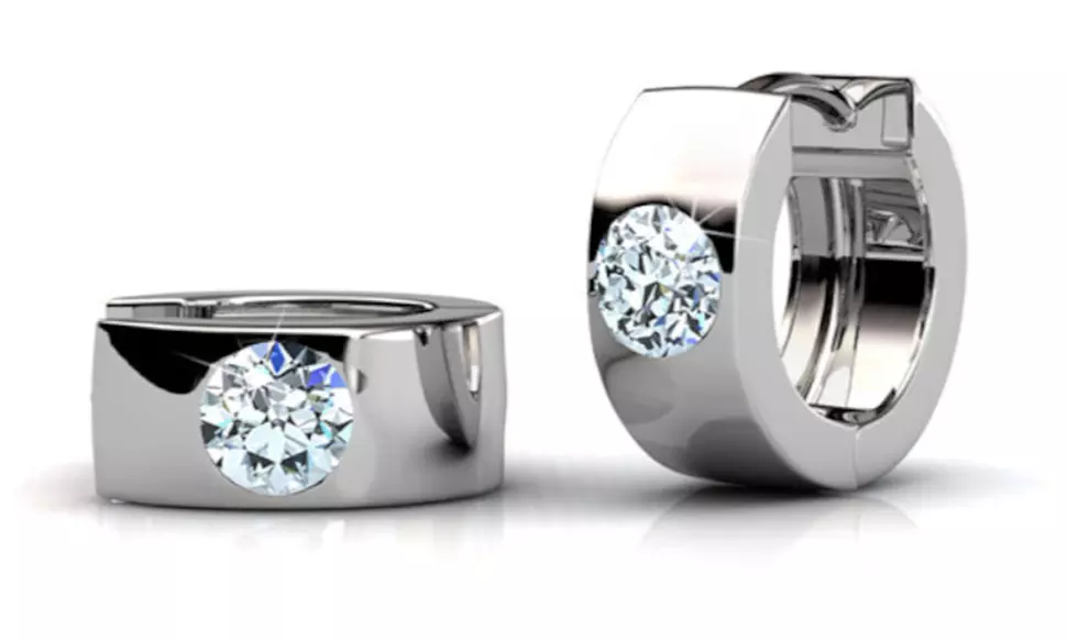 1x oder 3x Huggie-Ohrringe mit Swarovski®-Kristallen