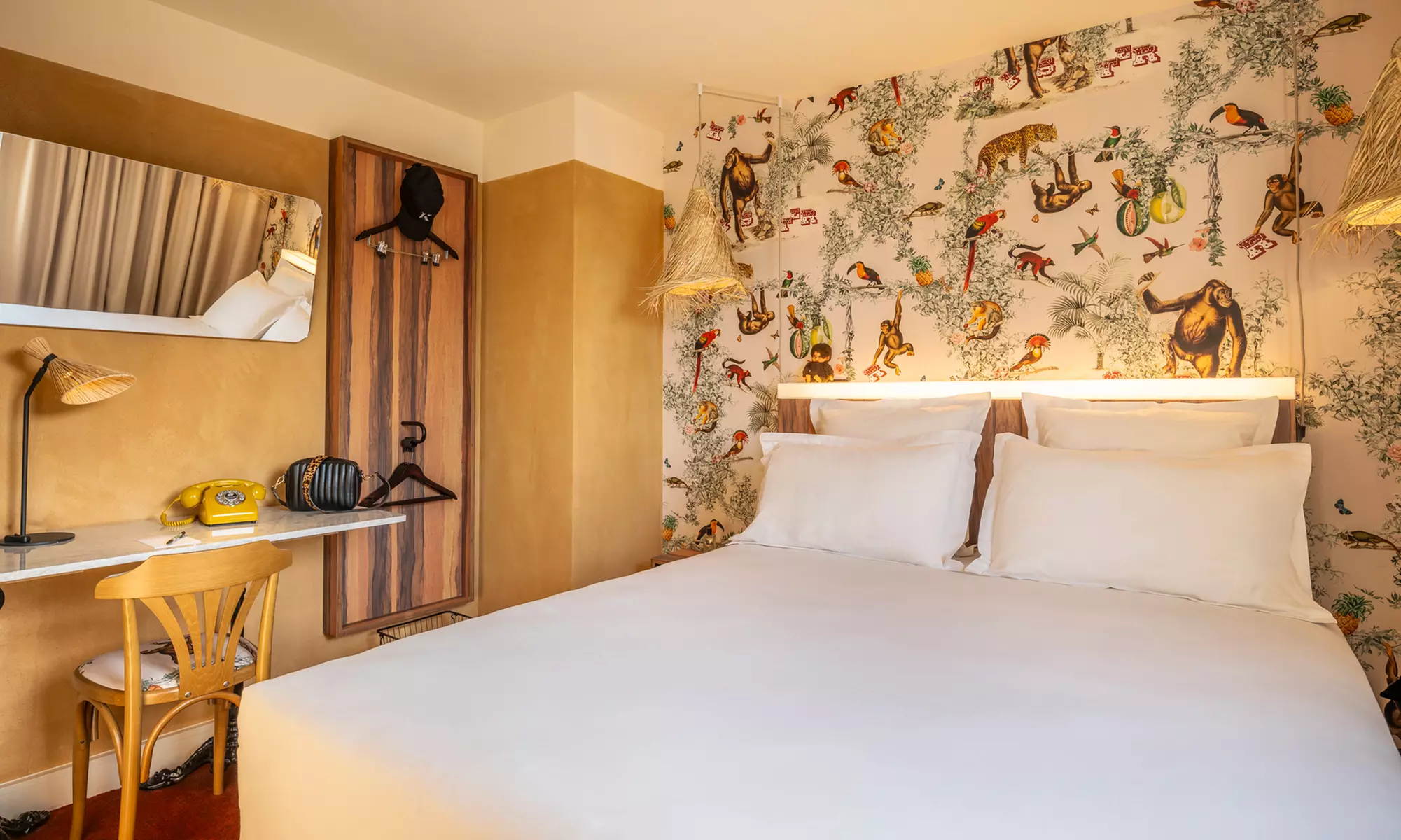 Paris: Doppelzimmer mit optionalem Frühstück und Pizza