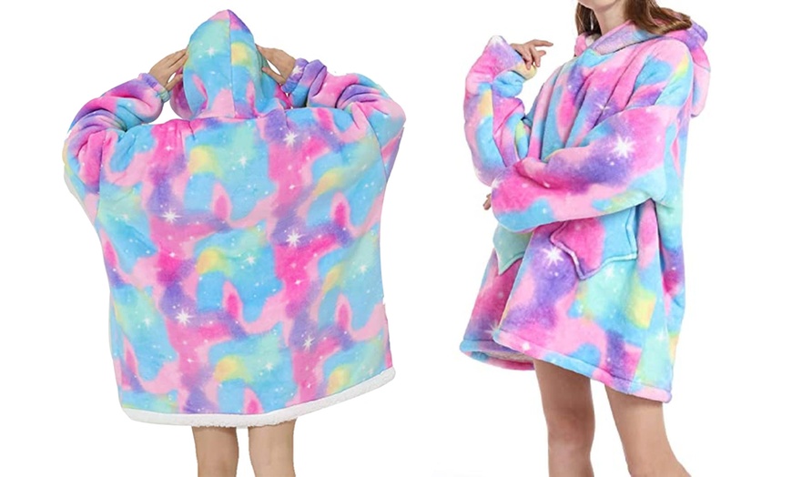 Image 11: Adults Oversized Fluffy Hoodie Blanket