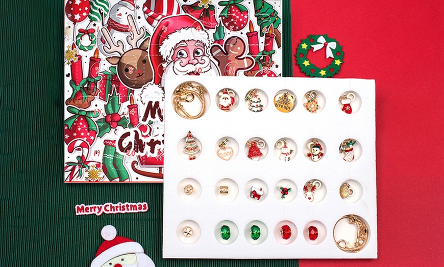 Image 2: Christmas Advent Calendar DIY Bracelet Charms