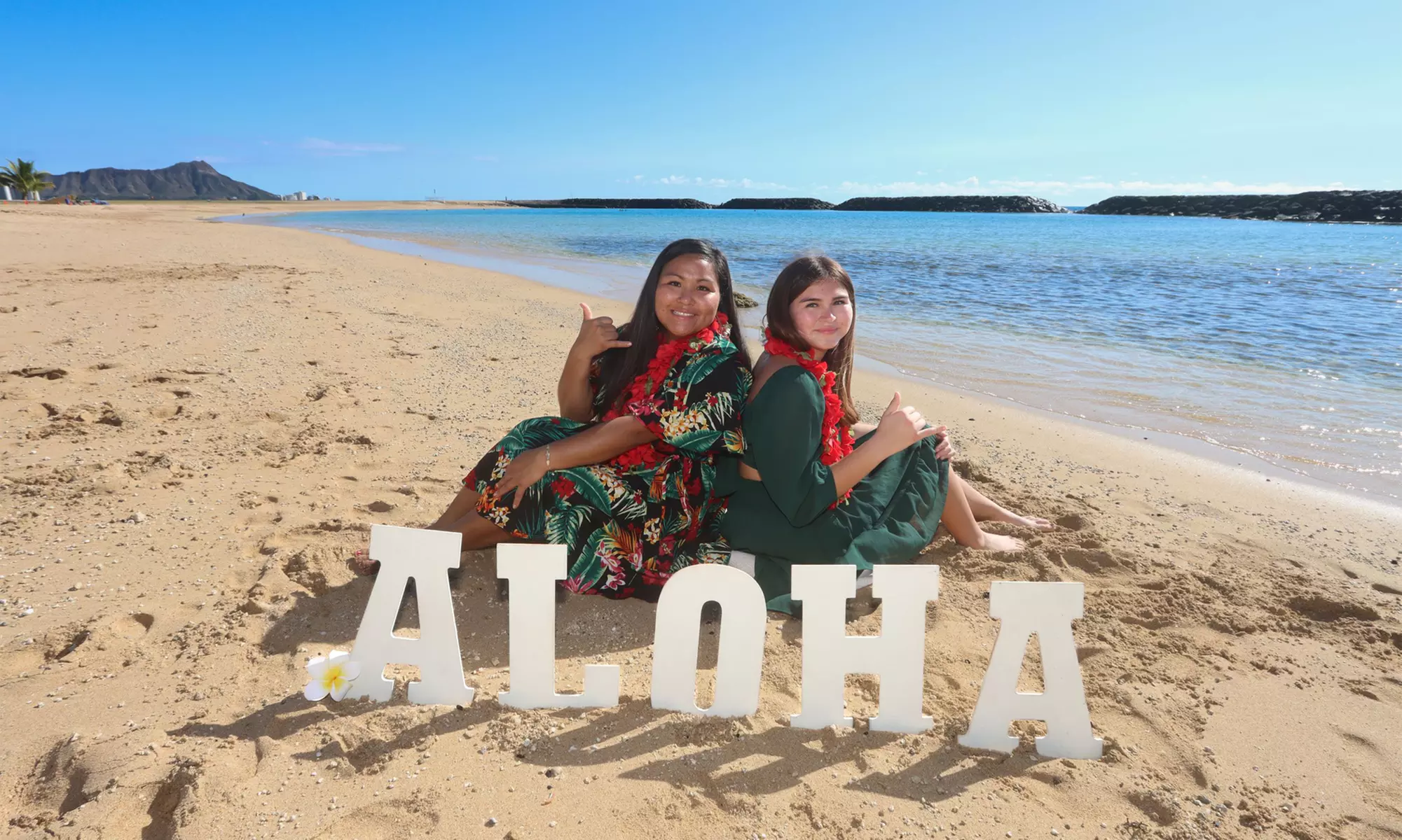 Capture Magic Island Moments with a 30-Min Holiday Portrait Session at Isle of Photos Up to 50% Off - Primary Image