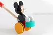 Schiebe-Spielzeug aus Holz Micky Maus oder Pu der Bär - Second Medium