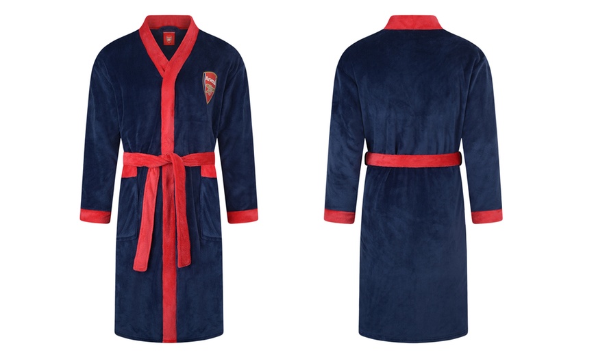 Image 2: Men's Football Dressing Gown