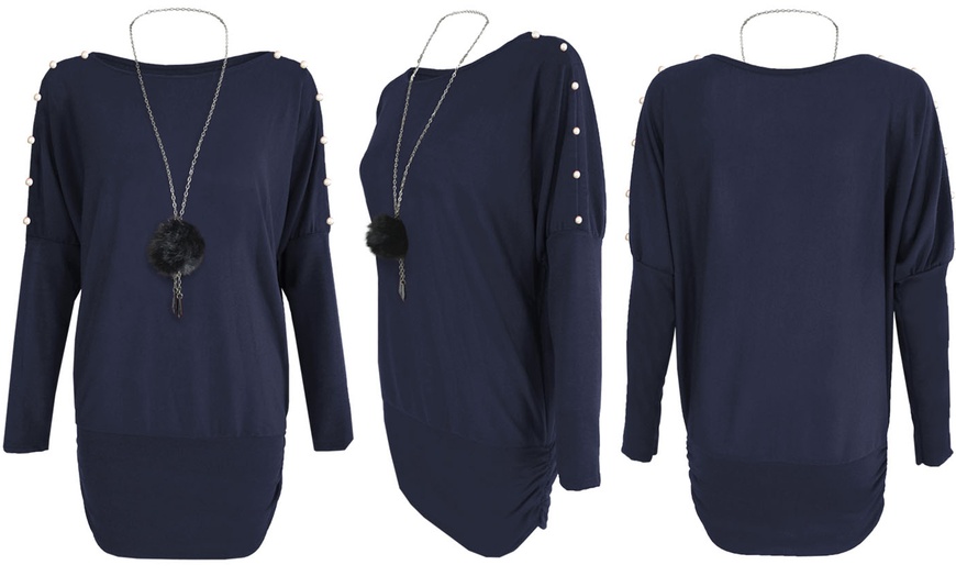 Image 7: Pearl Arms Necklace Jumper
