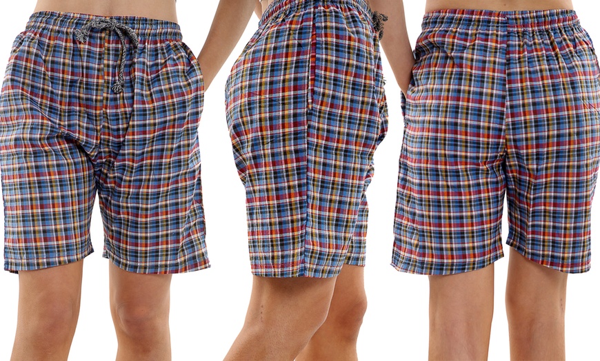 Image 2: Two-Pack of Men's Lounge Shorts 