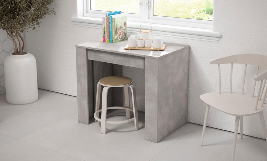 Image 15: New Table console extensible, Accueille jusqu'à 6 et 14 personnes En différentes couleurs