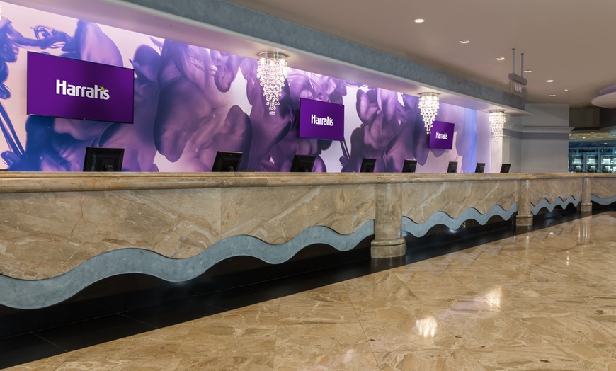 Image 18: Harrah’s Casino Resort on Las Vegas Strip with Optional Dining Credit