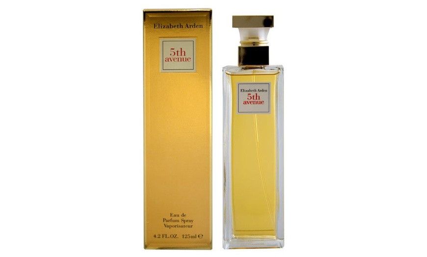 Image 3: Elizabeth Arden Fragrances