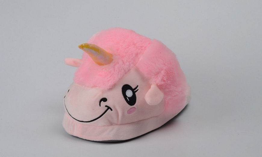 Image 8: Unisex Unicorn slippers