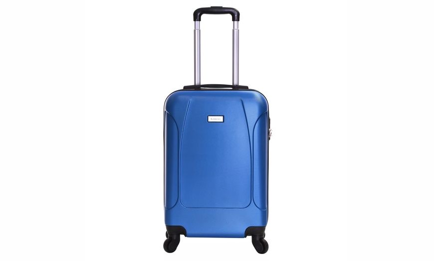 Image 7: Lighweight Wheeled Cabin Case