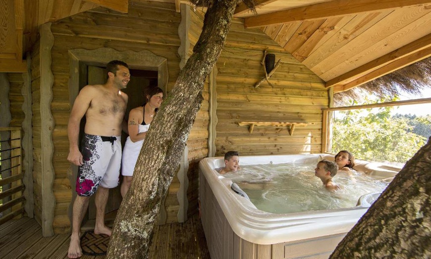 Image 10: Auvergne : chambre double avec petit-déjeuner, dîner et accès spa