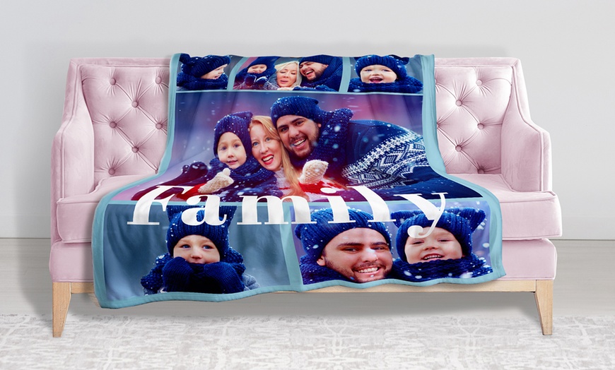 Image 1: Personalised Photo Blanket