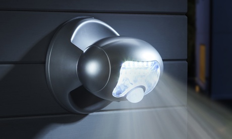 1 o 2 set da 20 luci a LED con sensore di movimento rotante