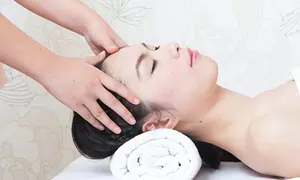 Modelage du visage 30 min. crânien 50 min. balinais 1h ou aux pierres chaudes 1h (jusqu'à 36% de remise)