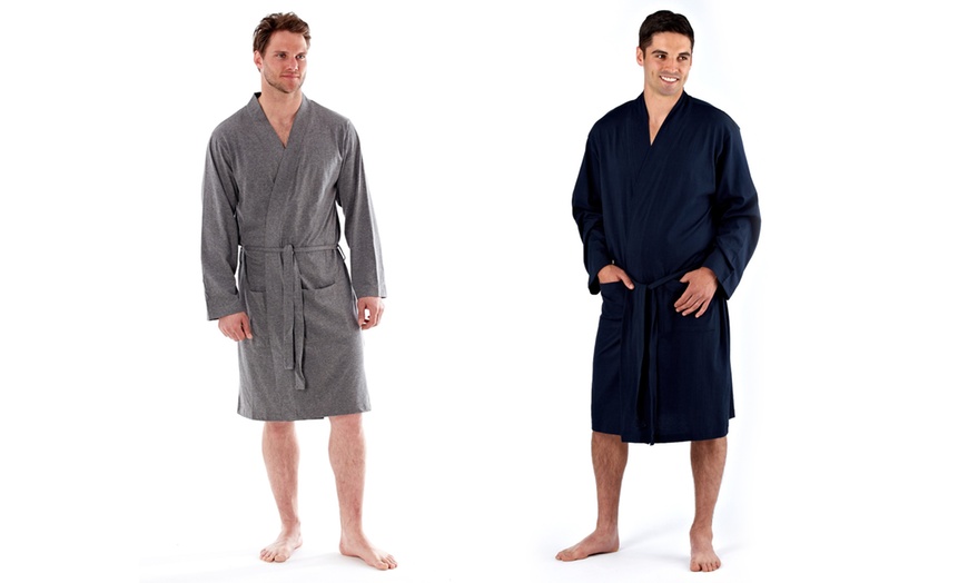 Image 1: Men's Lightweight Dressing Gown