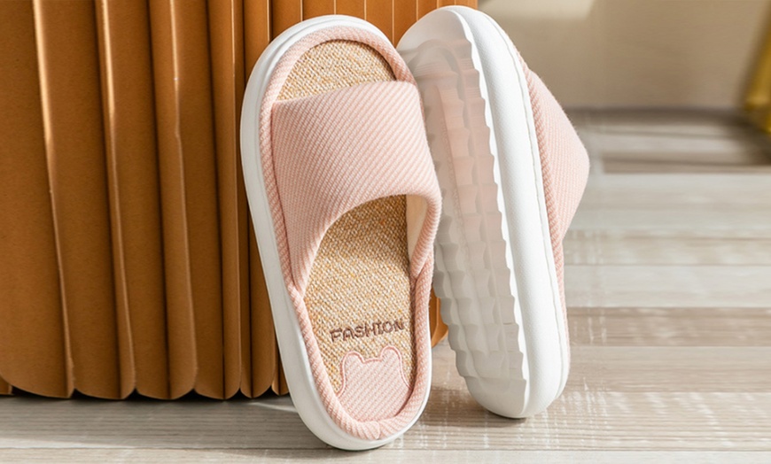 Image 6: Women's Thick Sole Flip Flops Slippers