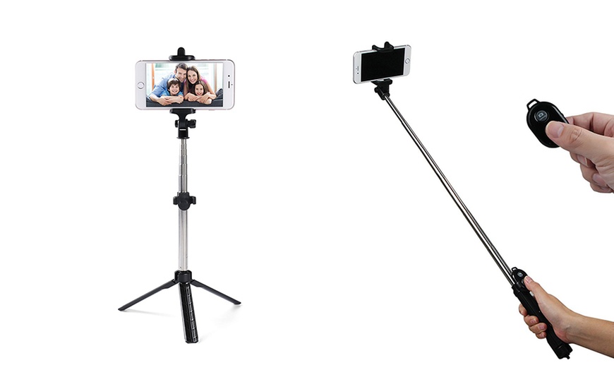 Image 5: Monopod/Tripod with Remote 