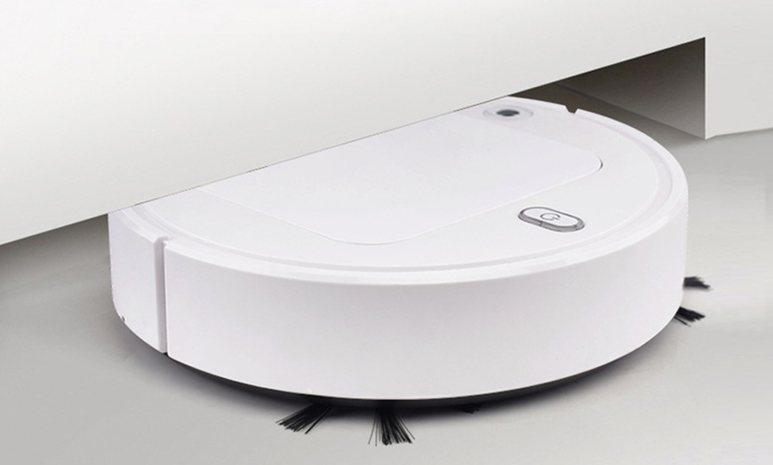 Image 3: Smart Sweeping Robot Vacuum Cleaner, Slim Design with Strong Suction