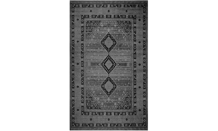 Image 4: Vintage Worn-Effect Rug