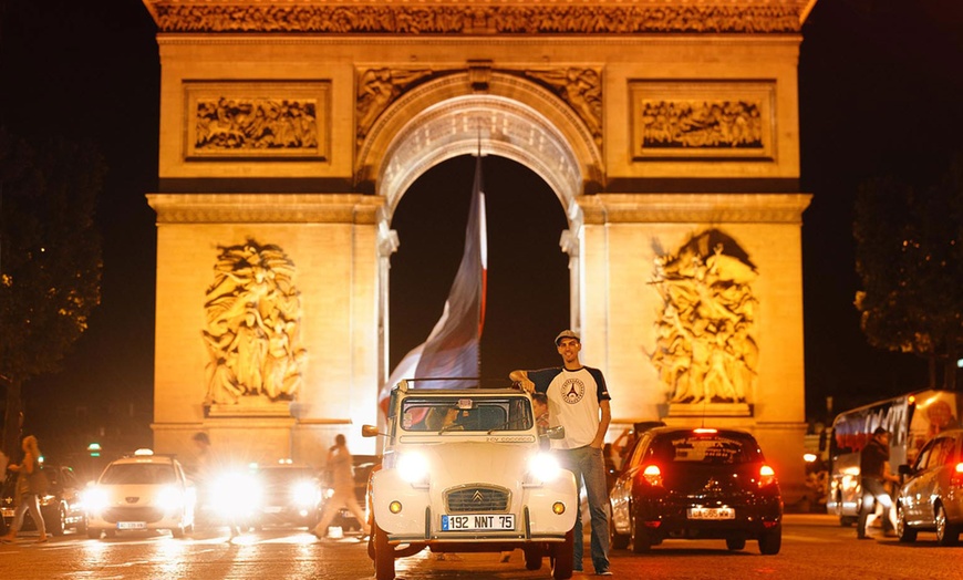 Image 8: Tour de Paris en 2CV