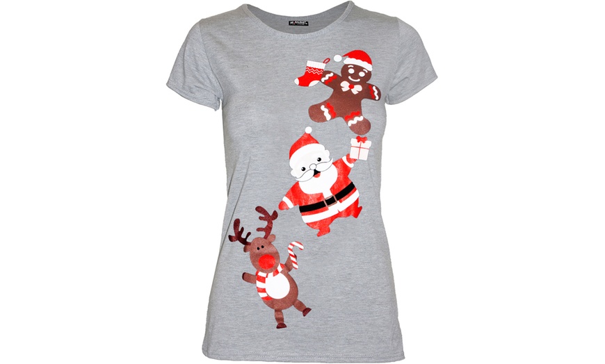 Image 7: T-shirt avec différents imprimés au motif de Noel