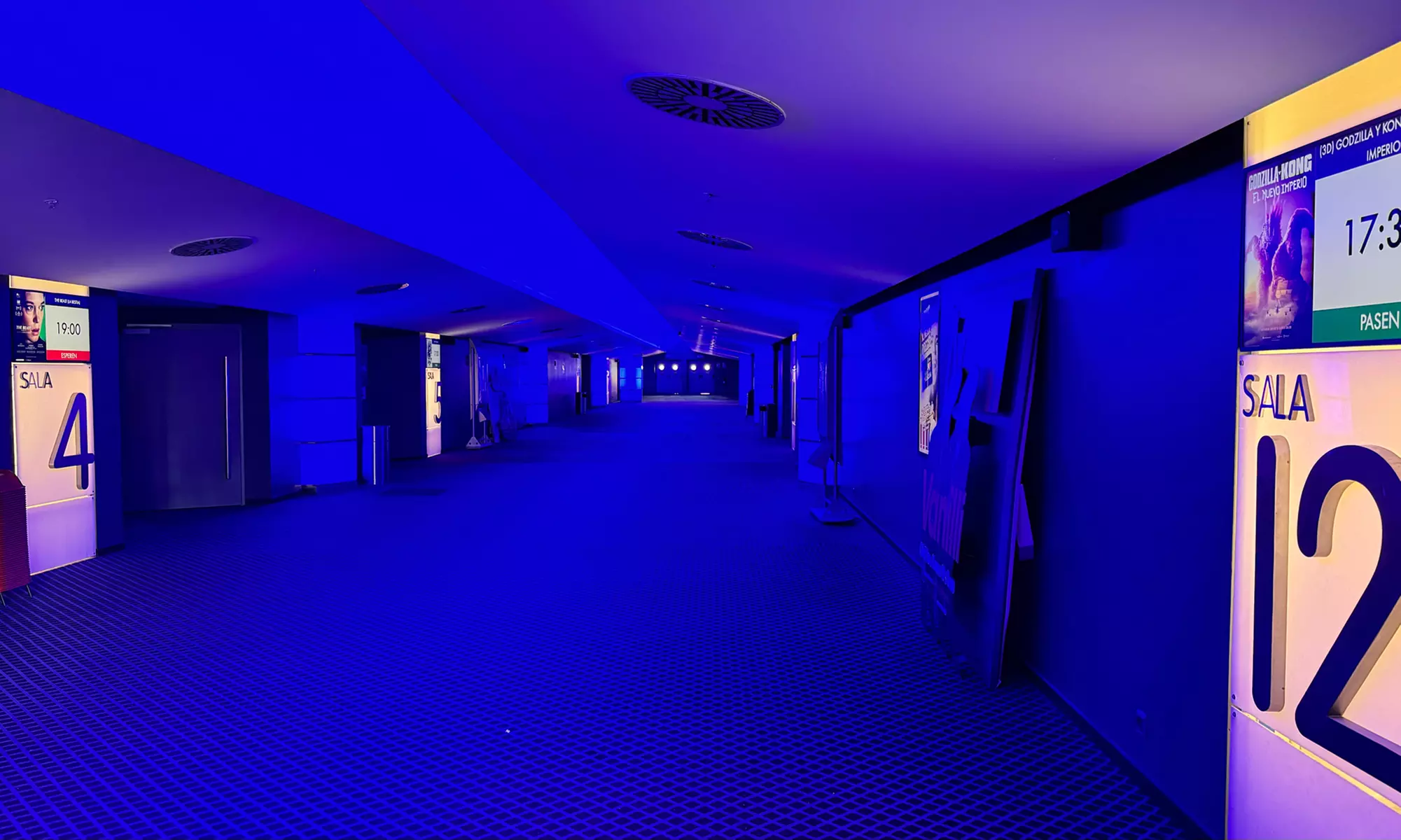 Plan de cine a tu manera: entrada para Cines MN4 con opción a menú