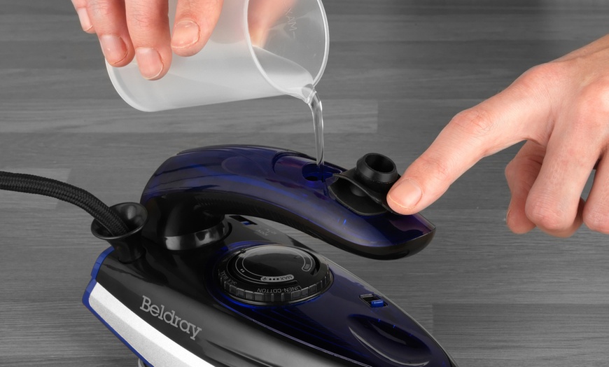 Image 5: Beldray Compact Travel Iron