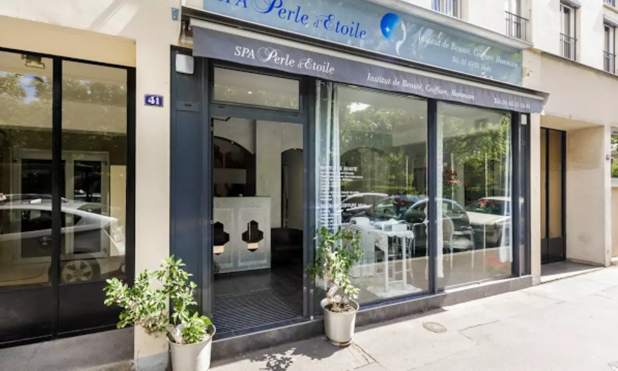 Microblading dans le 15e