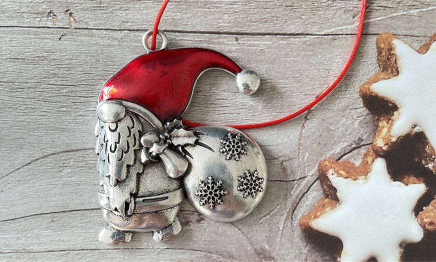 Image 6: Christmas Gonk Gnomes Metal Hanging Decorations