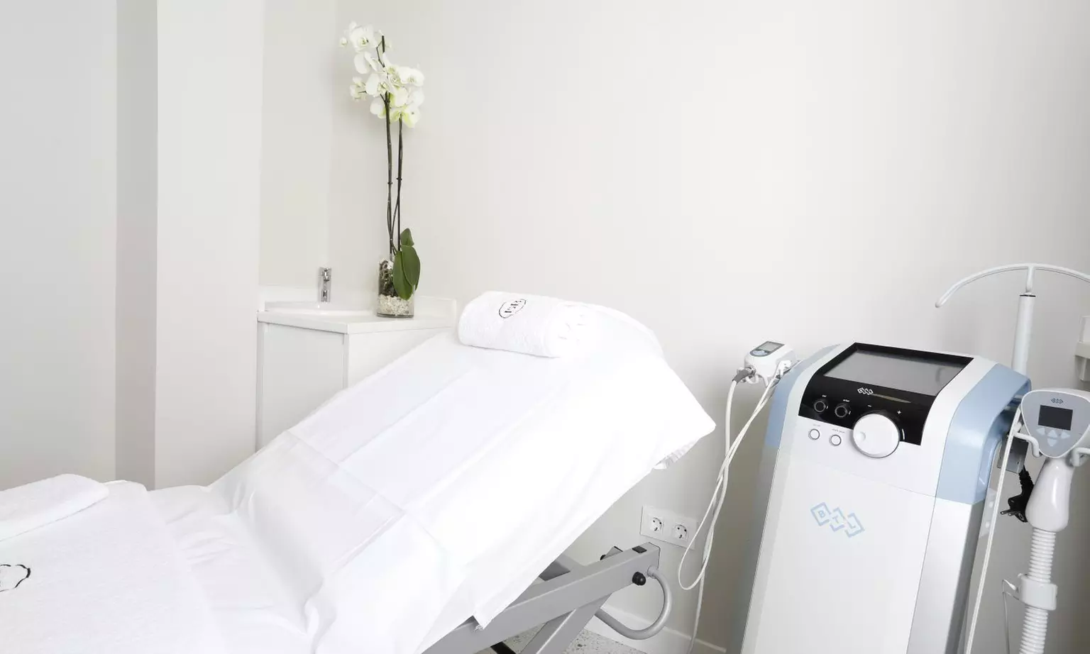 1 sesión de mesoterapia facial inyectada en 1, 2 o 3 zonas a elegir