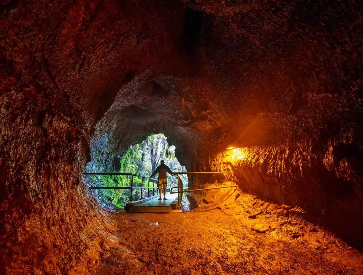 ✈ 7-Day Hawaii: Big Island and Kauaʻi Combined with Flights and Cars