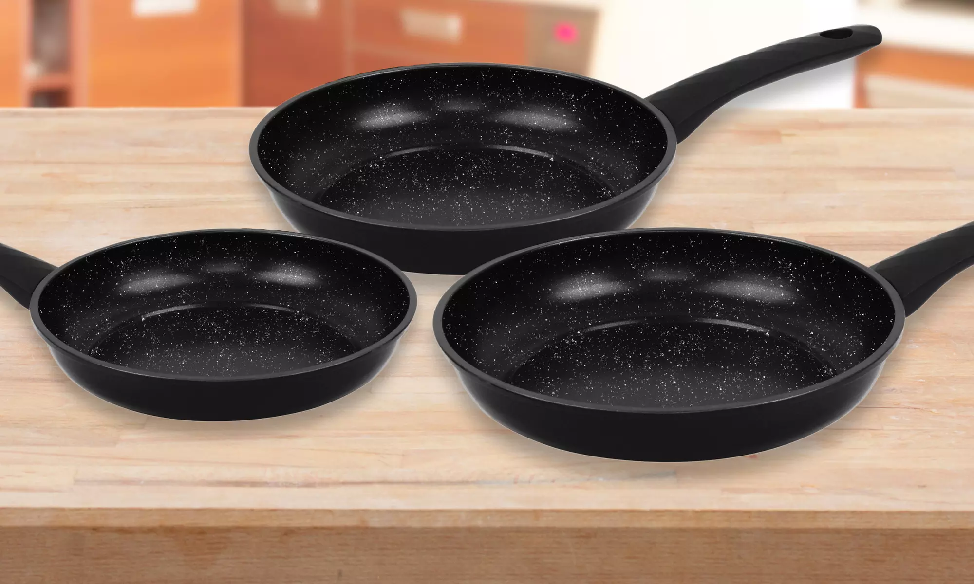 3er-Set Herzberg Pfannen mit Marmorierung in Schwarz, Rot oder Blau - Primary Image