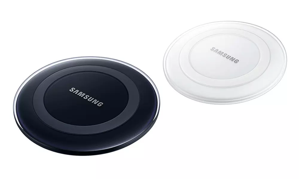 Samsung Wireless Charging Pad for Qi-Enabled Devices - Primary Image