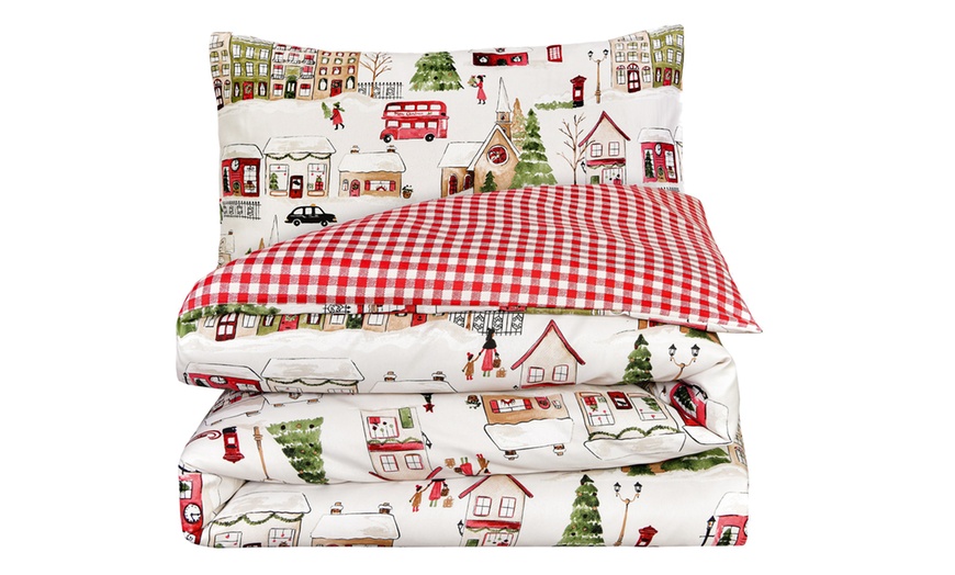 Image 3: Super Soft Reversible Christmas Town House Duvet Cover Set