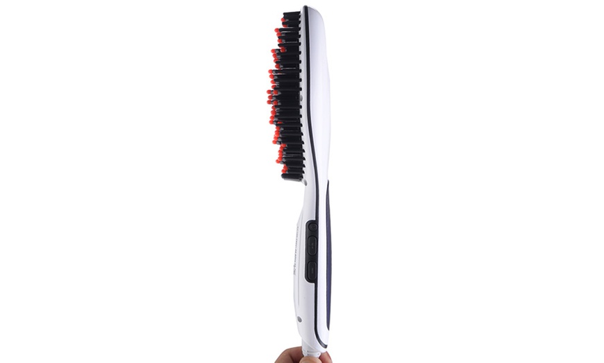 Image 4: Hair Straightener Brush