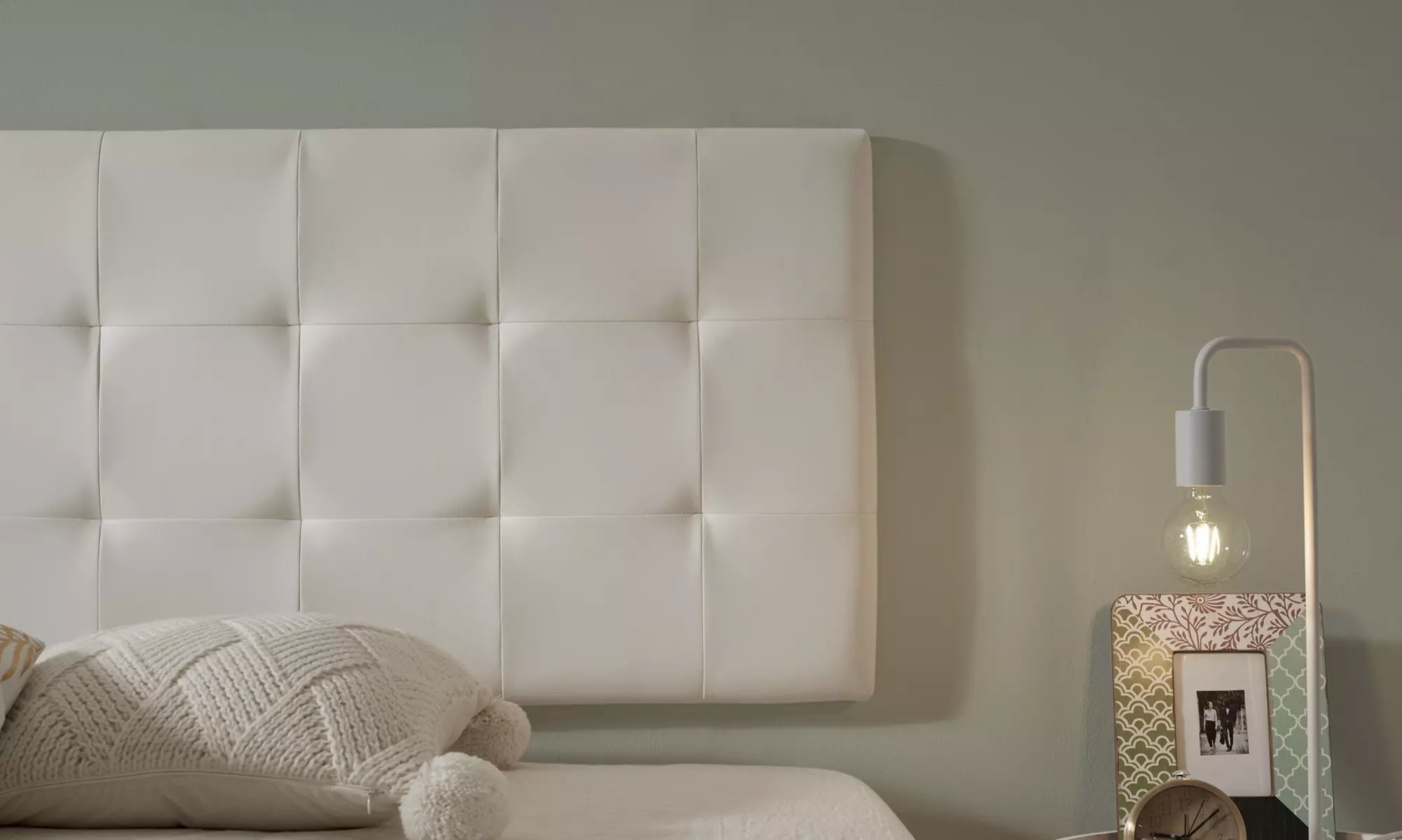 Cabecero estilo capitoné para colgar