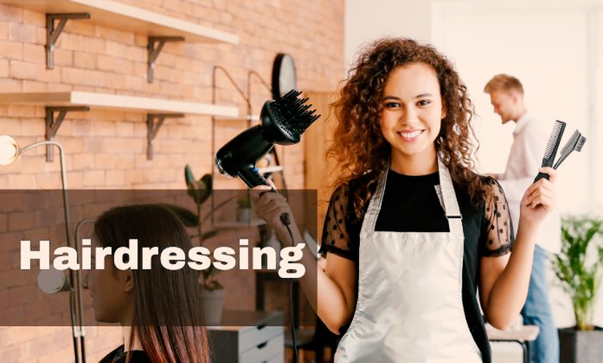 Image 1: Learn & Master Hairdressing Techniques Online Course 