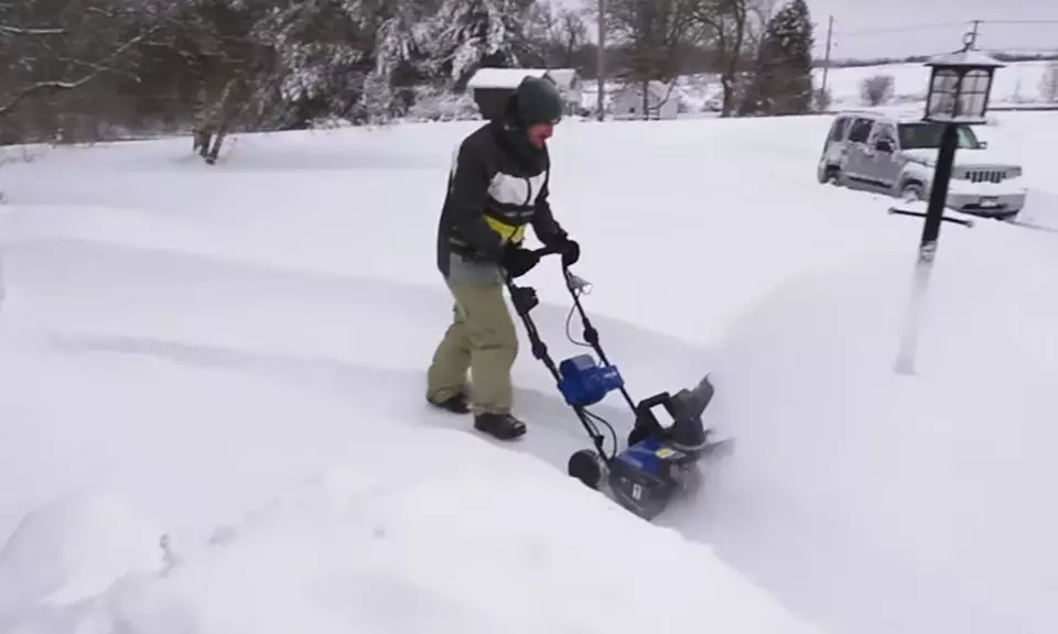 Snow Joe 18" 40V Cordless Snow Blower (Refurbished) - Primary Image
