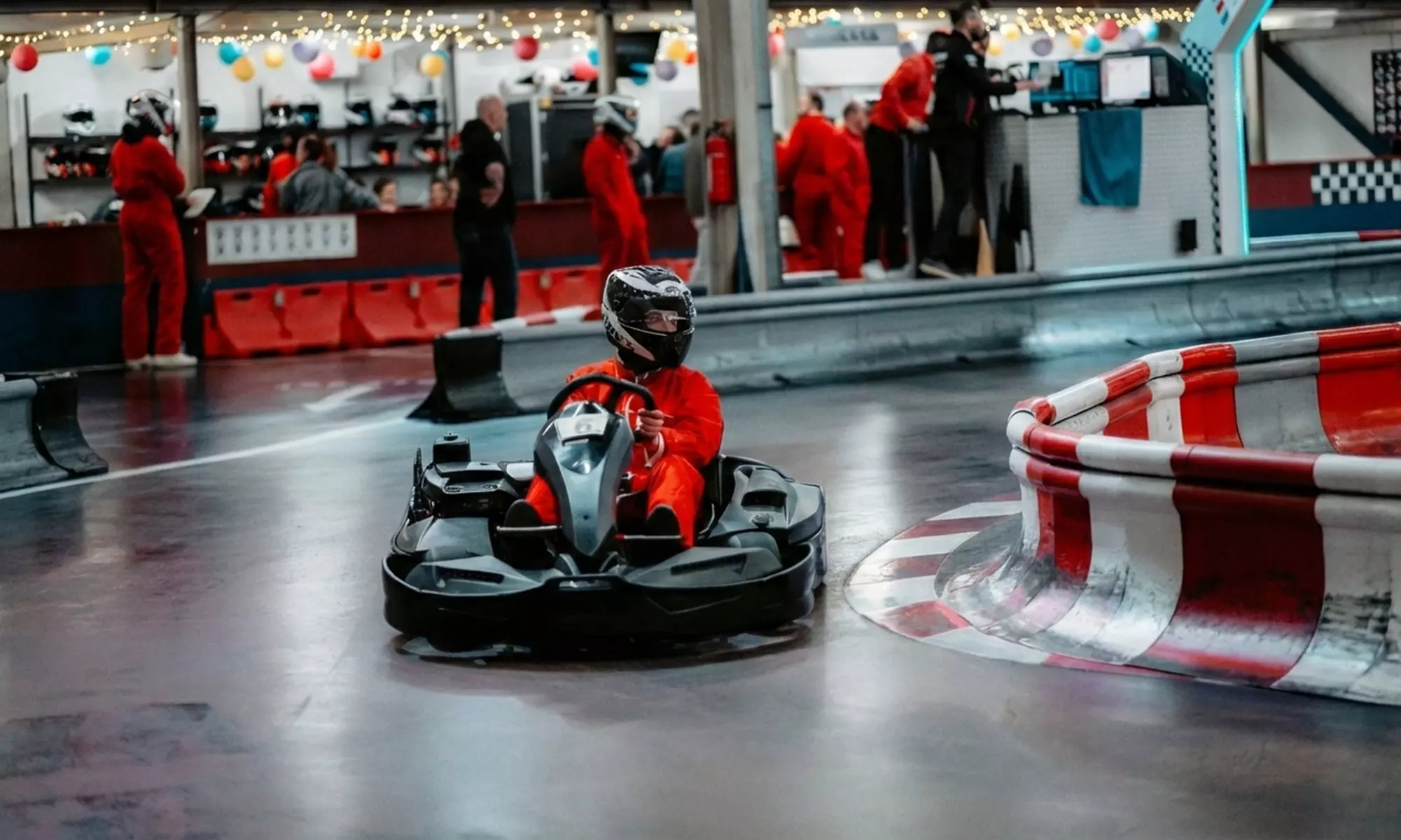 Bis zu 50 Minuten Go-Kart-Spaß mit bis zu 65 km/h – für bis zu 2 Per.
