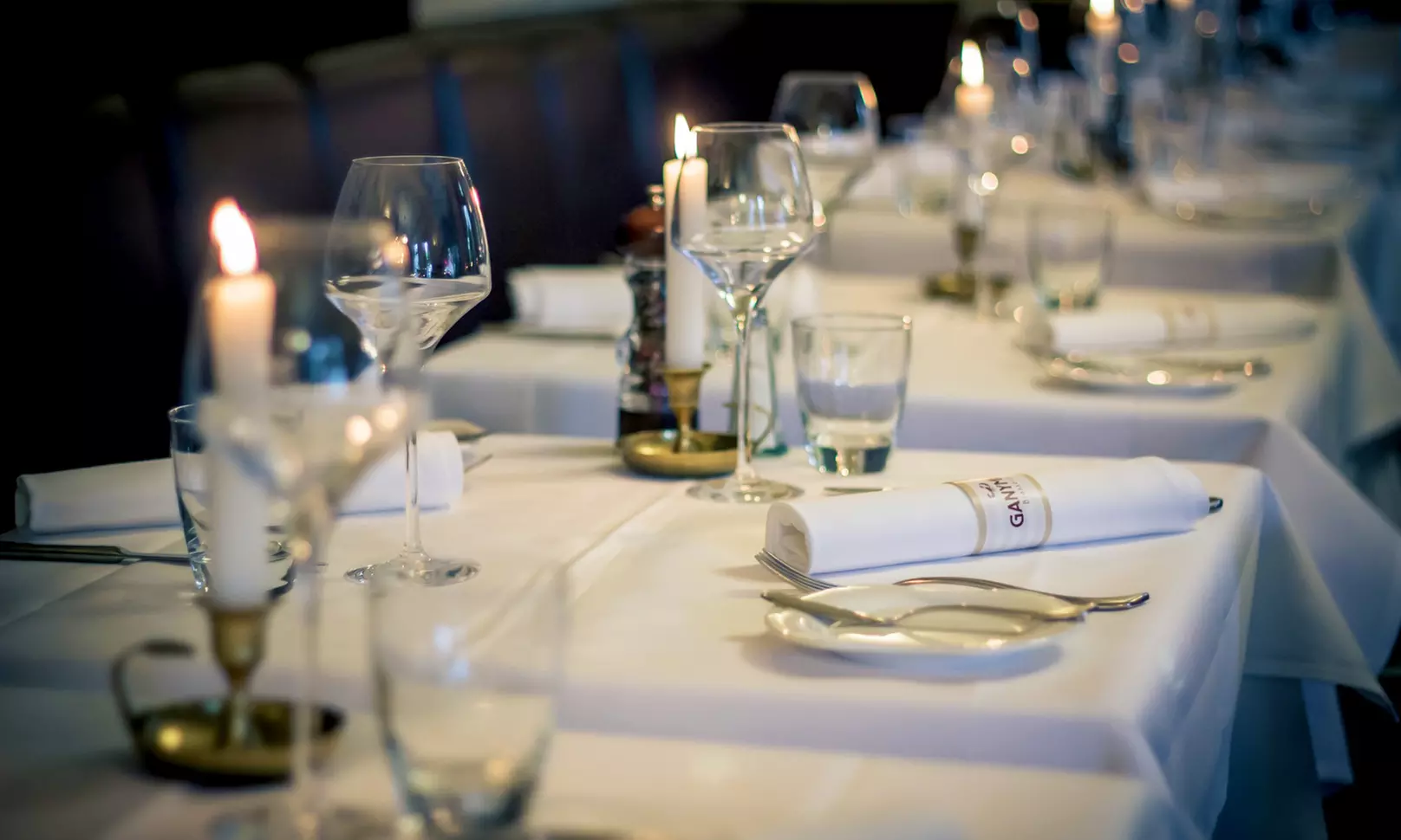 Unvergessliches Candle-Light-Dinner mit 3 oder 4 Gängen für 2 Personen