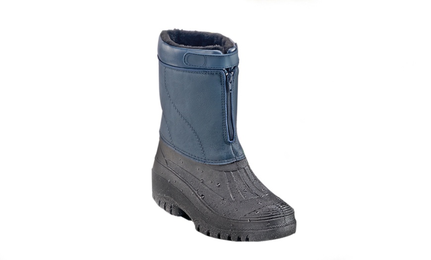 Image 5: Fleece-Lined All-Weather Boots