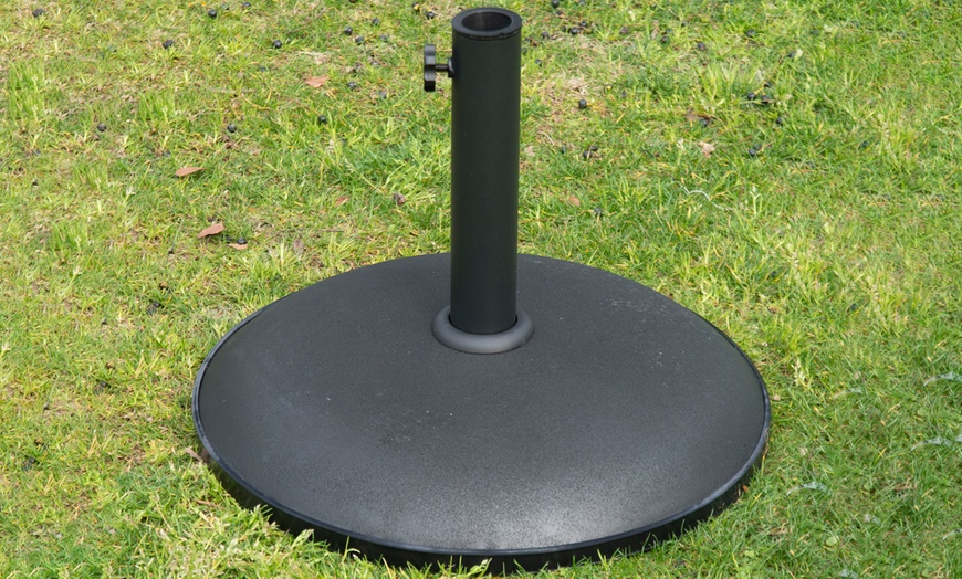 Image 4: Outsunny Parasol Base Stand