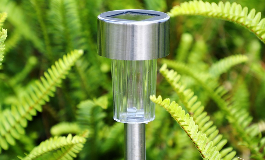 Image 4: Set of 10 Solar Stick Lights