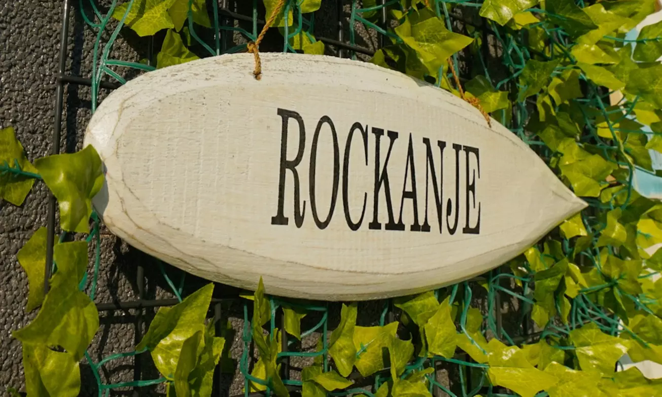 Zonnen, uitwaaien & smullen bij Beach West (tot 40% korting)!